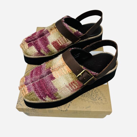 Free People Astro Platform Mules in Red Plaid Size 9.5 NWT - Picture 3 of 13